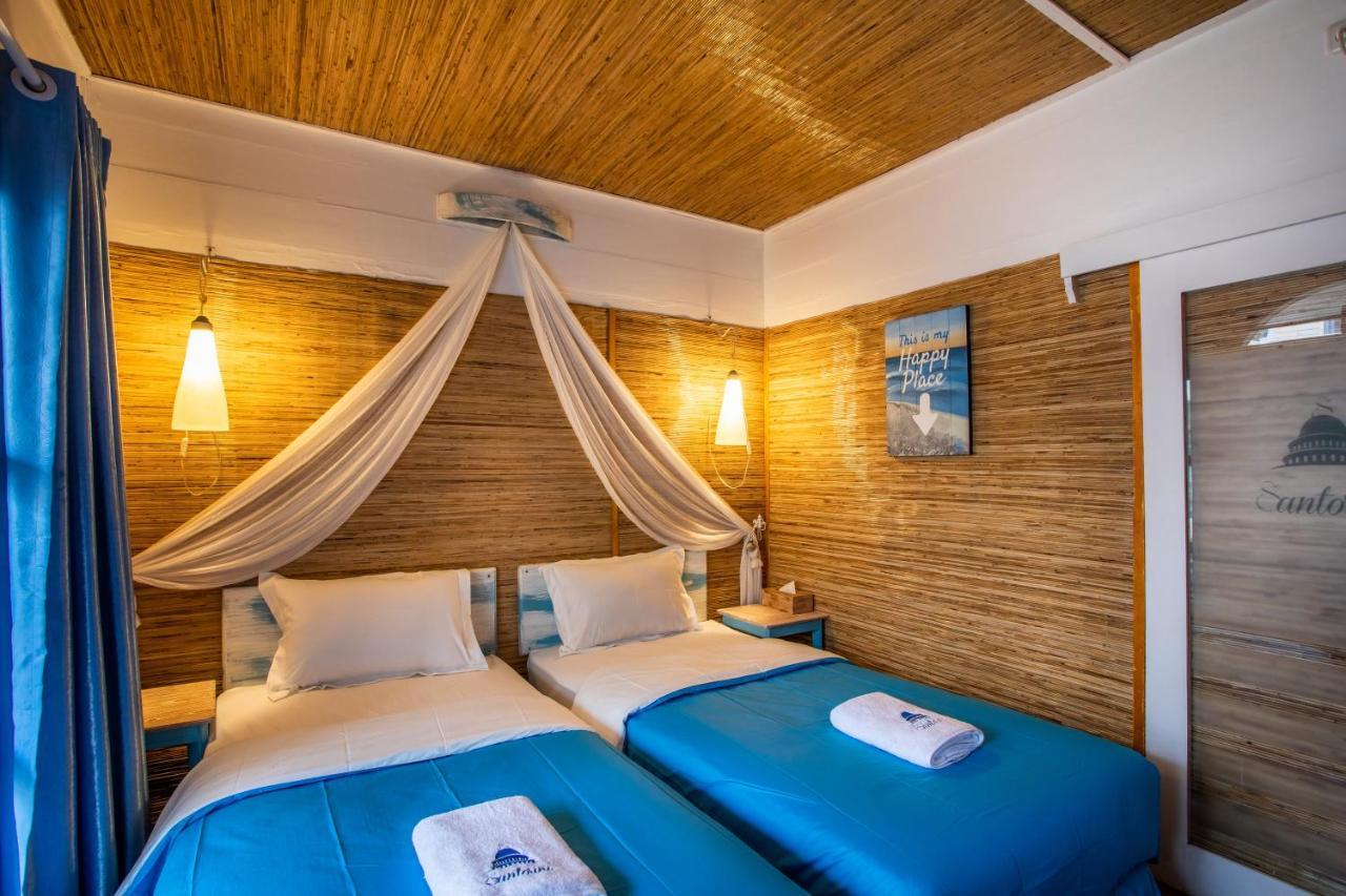 Santorini Beach Resort Гили Траванган Экстерьер фото